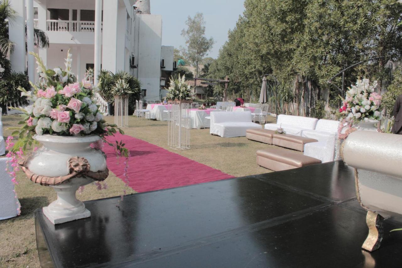 Hotel Grand Enclave Lahore Exterior foto